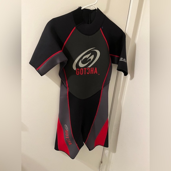 Other - Gotcha wetsuit men’s size small.